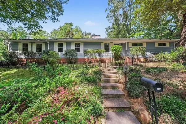 410 Brookside Drive, Chapel Hill, NC 27516