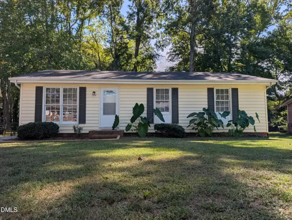 118 E Mciver Street, Zebulon, NC 27597