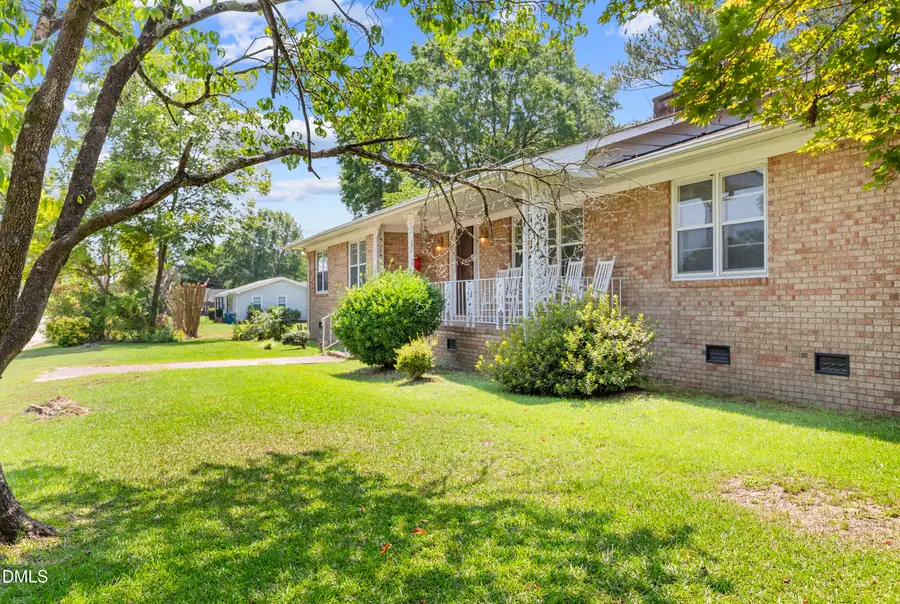 700 E Harnett Street, Dunn, NC 28334 - #3
