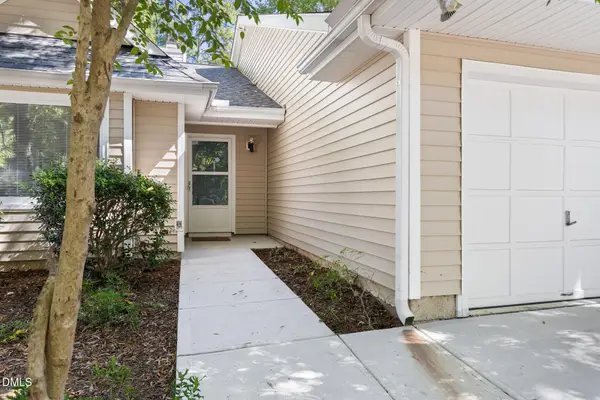 101 Standish Drive, Chapel Hill, NC 27517