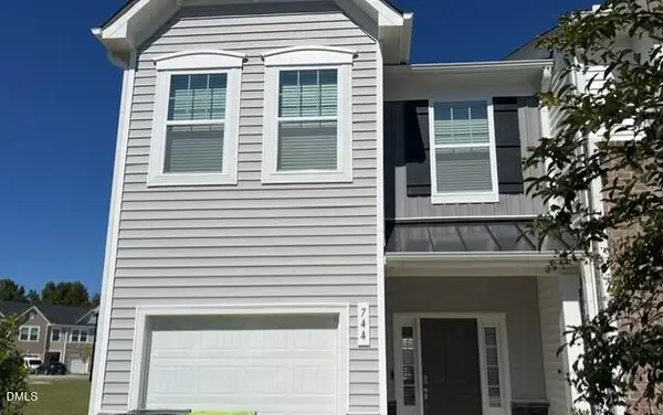 744 Ridge Cliff Lane, Zebulon, NC 27597