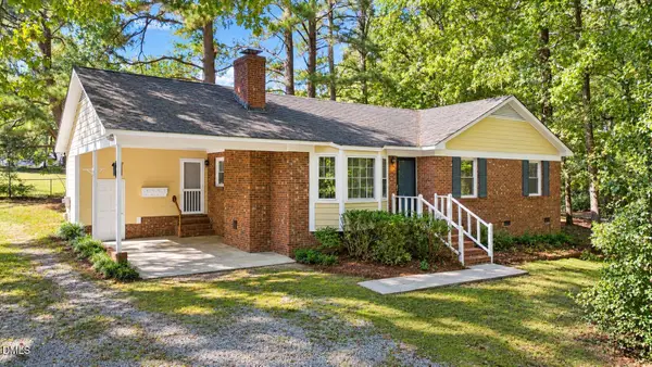 3804 Banstead Court, Apex, NC 27539