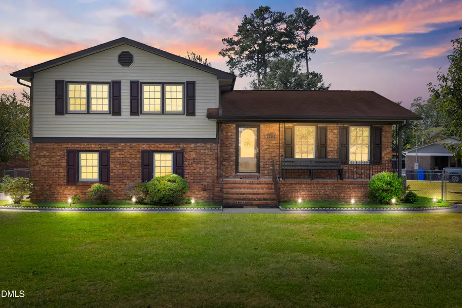7300 Avalon Drive, Fayetteville, NC 28303 - #3