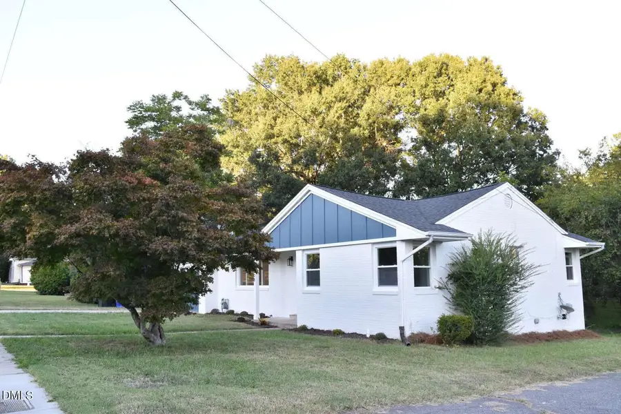 208 S Saint John Street, Burlington, NC 27217 - #3