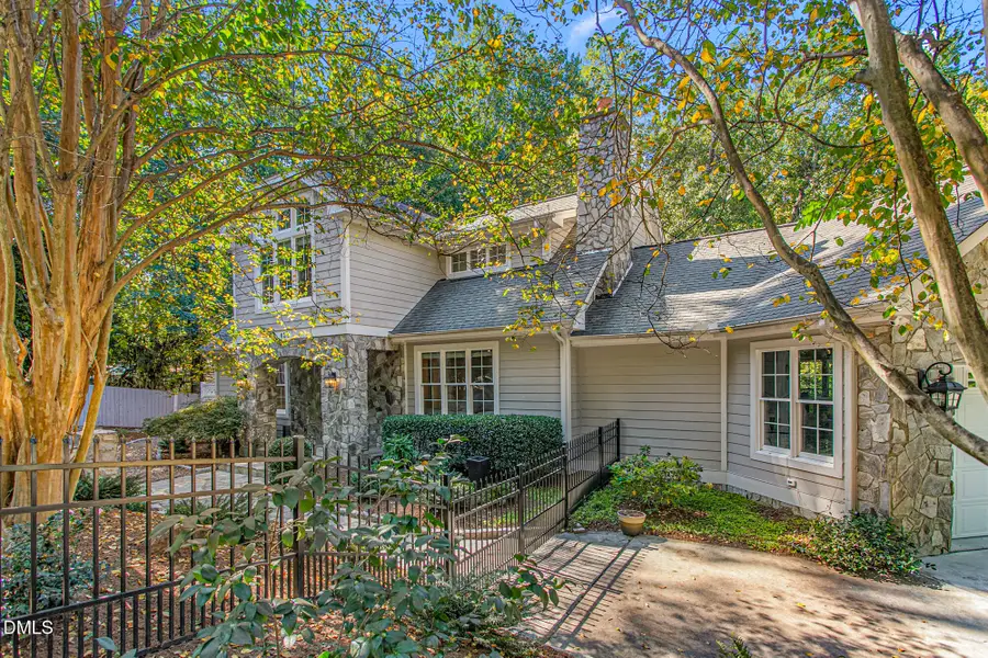 825 E Franklin Street, Chapel Hill, NC 27514 - #2