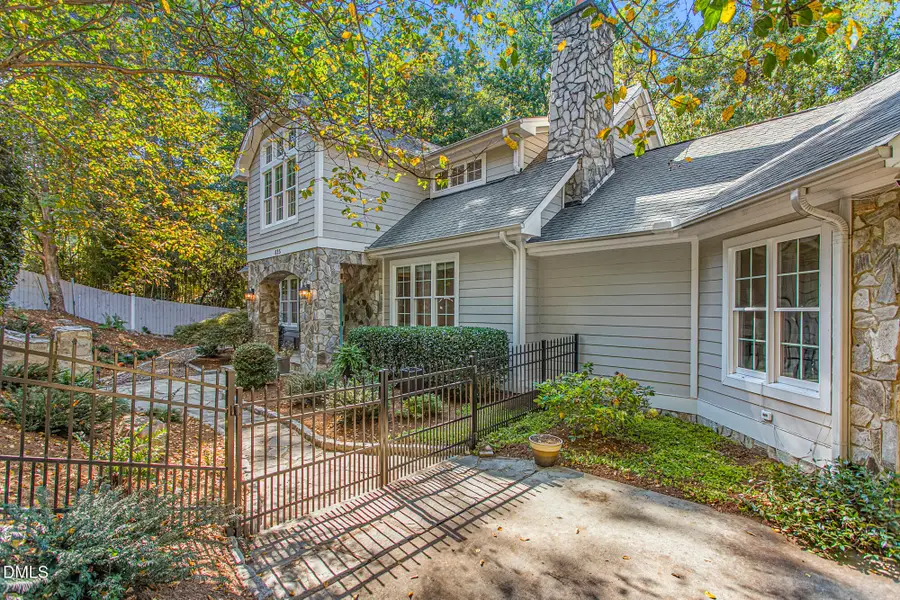 825 E Franklin Street, Chapel Hill, NC 27514 - #3