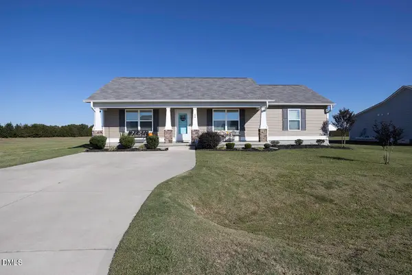 60 Falling Leaf Lane, Benson, NC 27504
