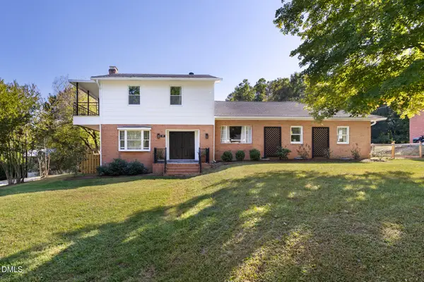 207 W Corbin Street, Hillsborough, NC 27278