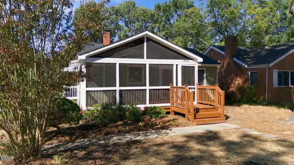 2514 Chapel Hill Road, Durham, NC 27707