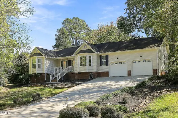2352 Rowland Pond Drive, Willow Springs, NC 27592