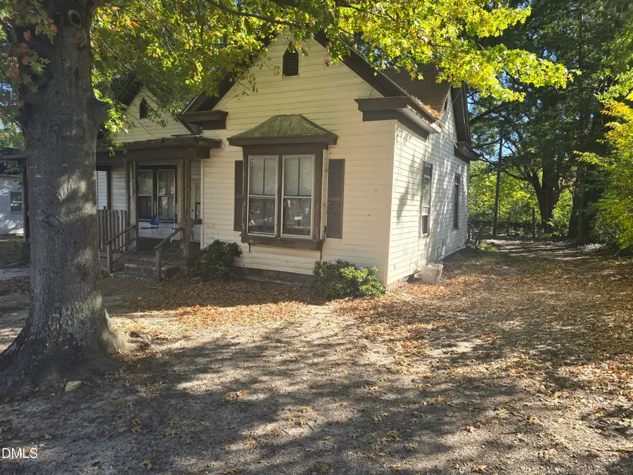 825 Nicholas Street, Henderson, NC 27536 - #3