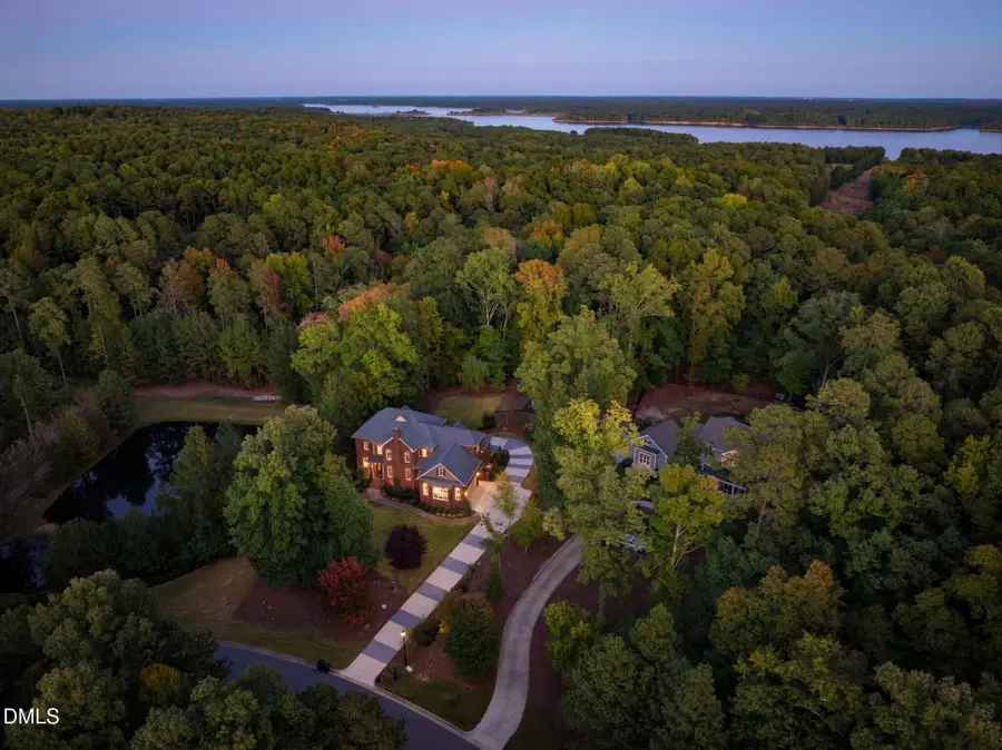 265 Broad Leaf Court, Chapel Hill, NC 27517 - #2