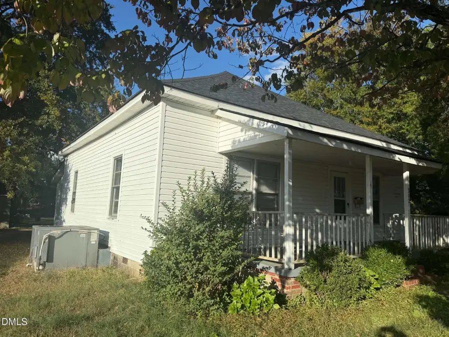 302 W C Street, Erwin, NC 28339 - #2