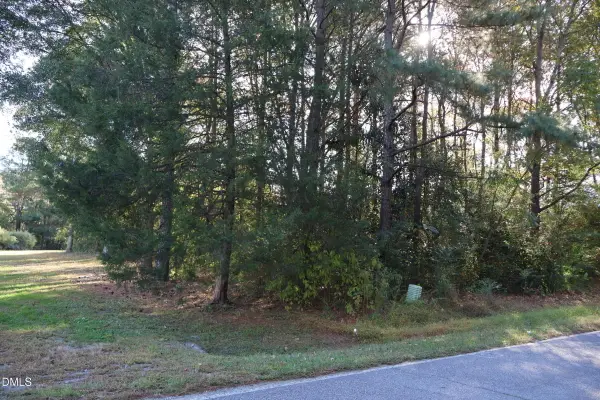 1700 Holly Grove Road, Benson, NC 27504