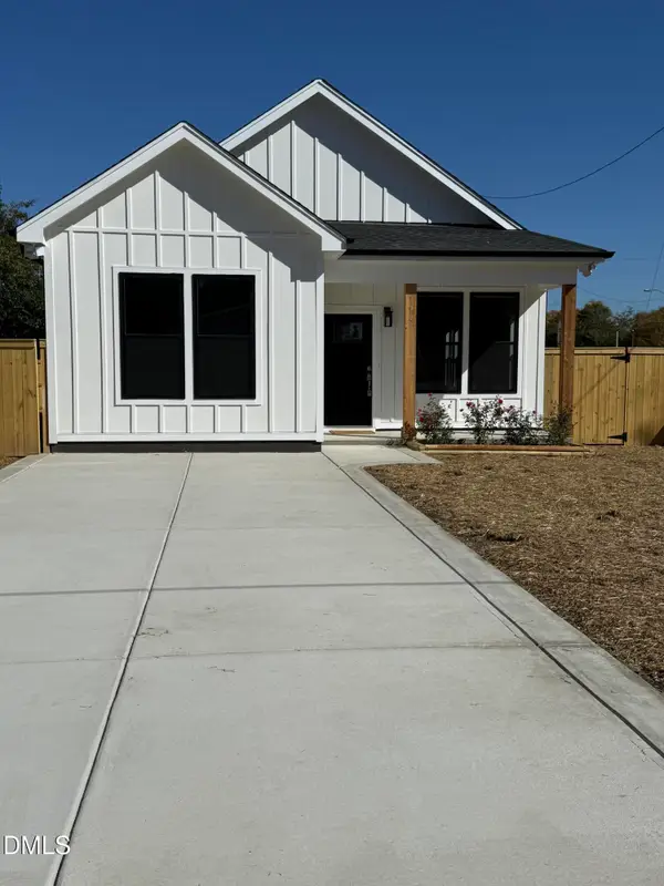 715 E Divine Street, Dunn, NC 28334