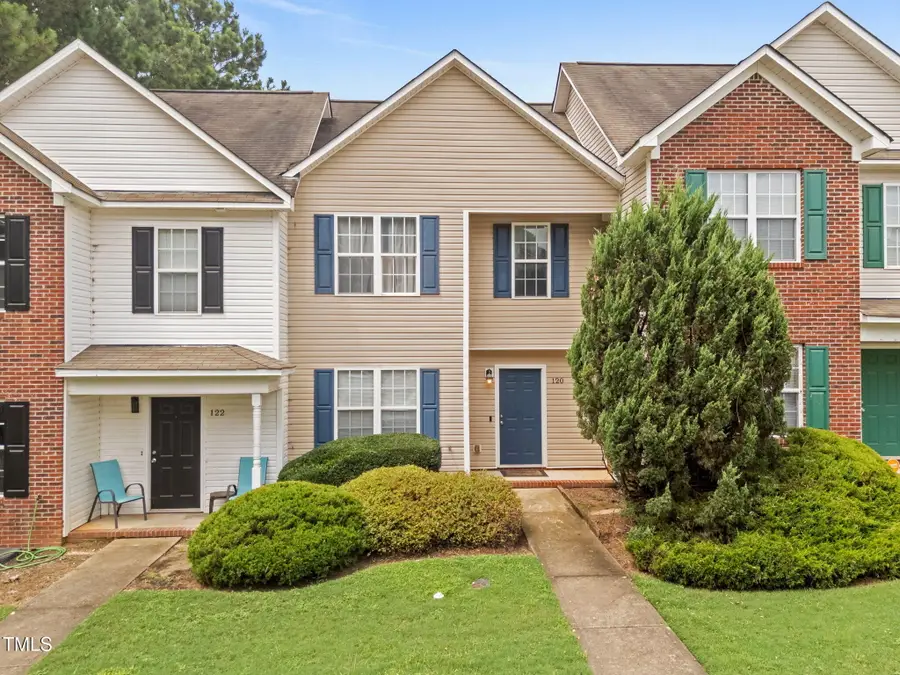 120 Blackthorne Court, Clayton, NC 27520 - #2