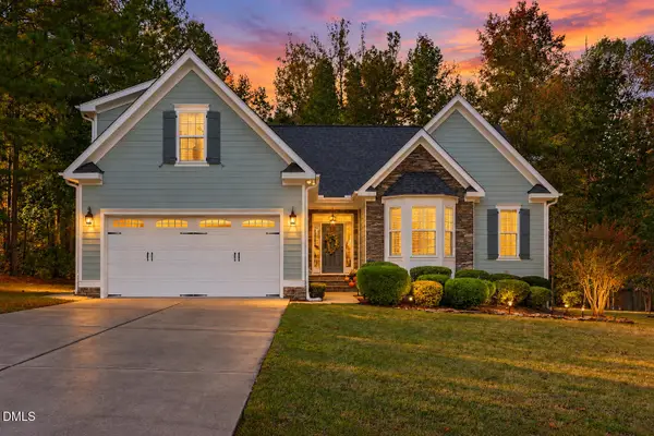 7104 Winter Pond Way, Fuquay Varina, NC 27526
