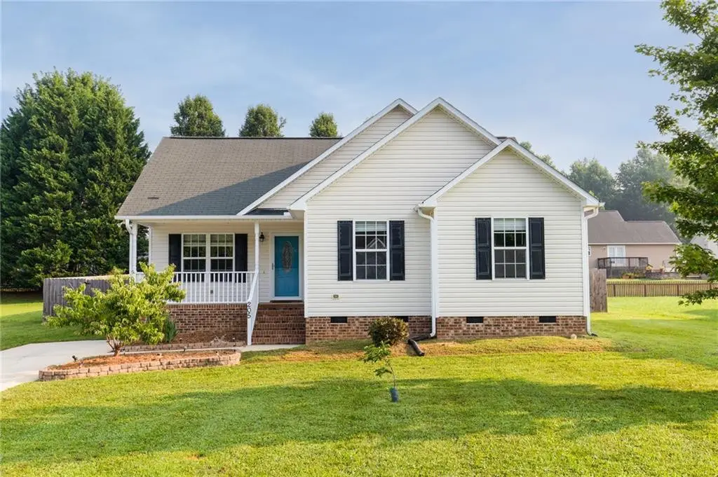 205 Esteban Court, Mebane, NC 27302 - Image #1