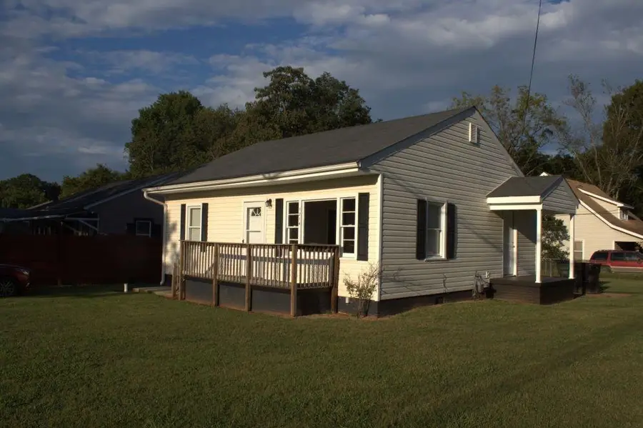 1214 Queen Ann, Burlington, NC 27217 - Image #3