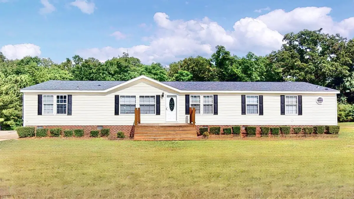 77 Geoffrey Circle, Broadway, NC 27505 - Image #1