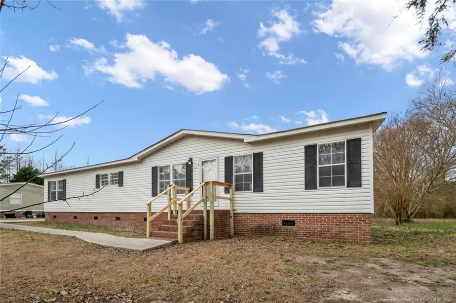 222 Cameo Lane, Parkton, NC 28371 - Image #2