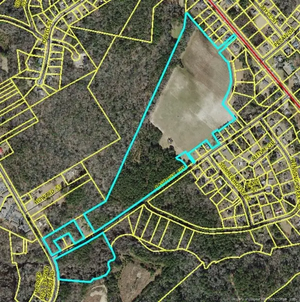 701 Eastway Avenue, Elizabethtown, NC 28337