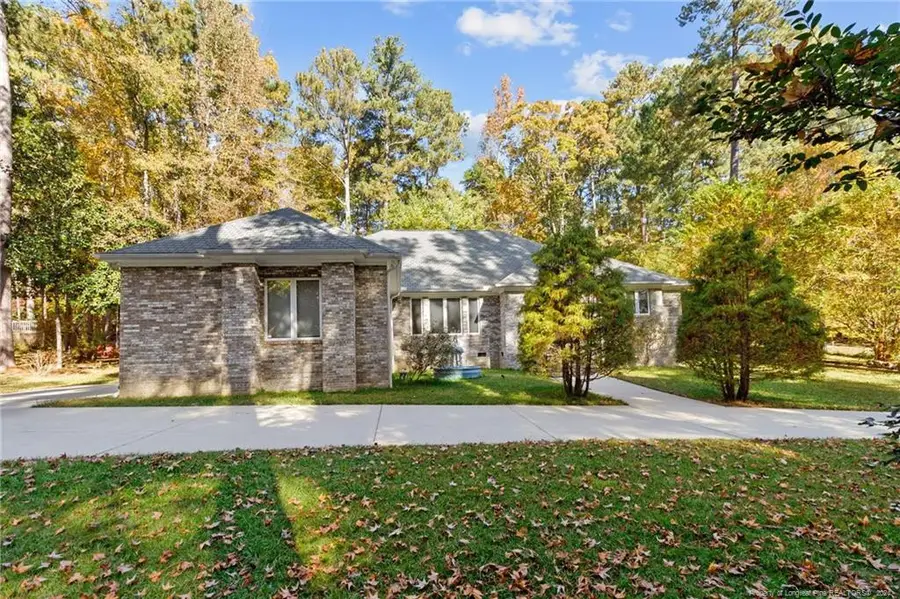 912 Botany Woods Drive, Sanford, NC 27330 - Image #3