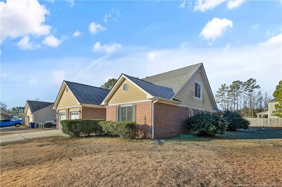 255 Heartwood Drive, Raeford, NC 28376 - Image #2