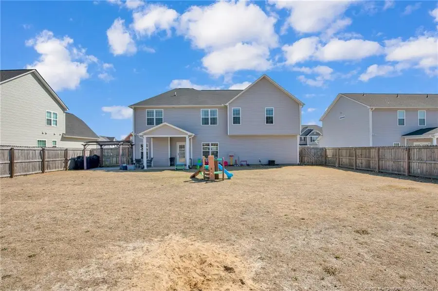 284 Weston Woods Street, Raeford, NC 28376 - Image #2