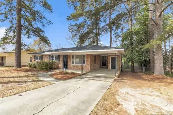 2134 Biltmore Drive, Fayetteville, NC 28304