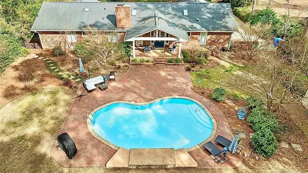 1906 Partridge Drive, Fayetteville, NC 28304