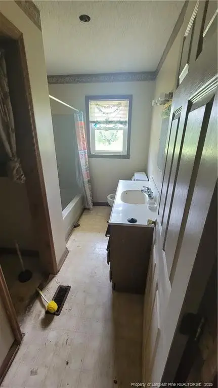 174 Jane Road, Maxton, NC 28364 - Image #2