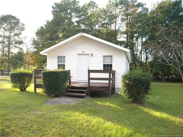 214 Waddell Drive, Fayetteville, NC 28301