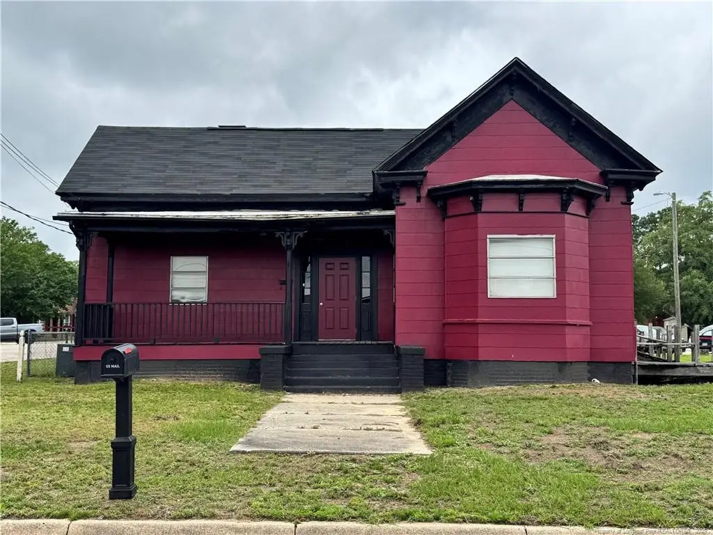 202 W West Main Street W, Hamlet, NC 28345 - #1