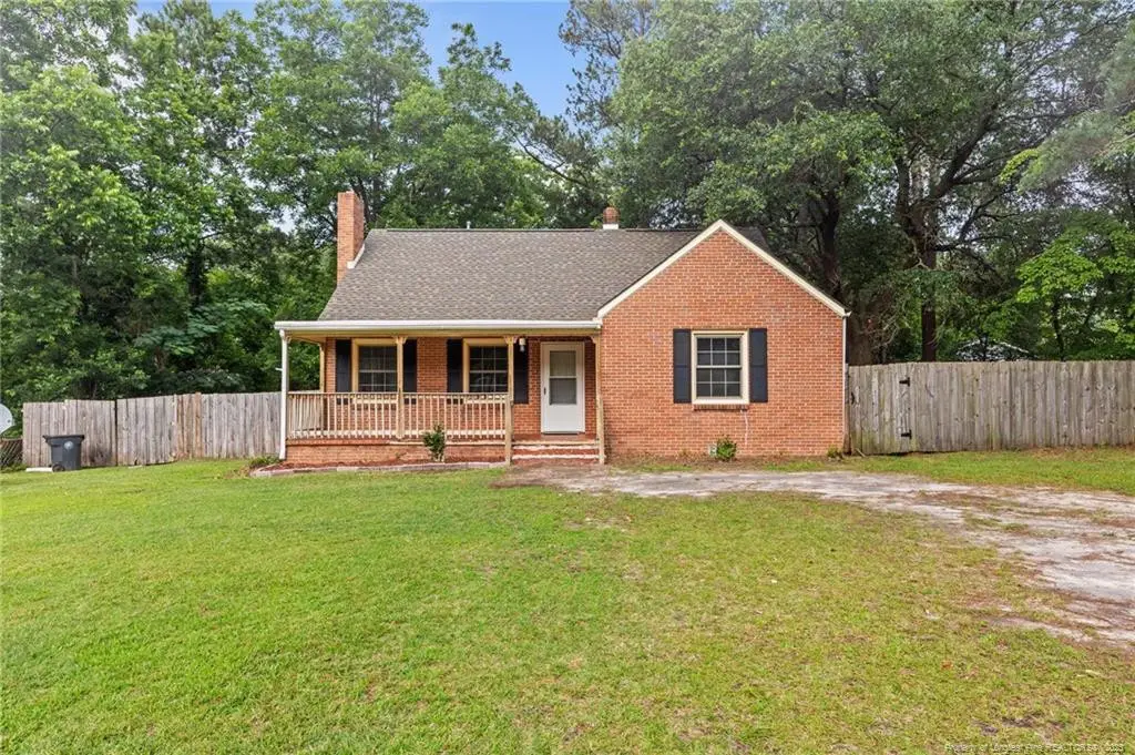 212 N Roberts Street, Raeford, NC 28376 - Image #1