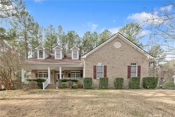 61 Fountain Park Circle, Spring Lake, NC 28390