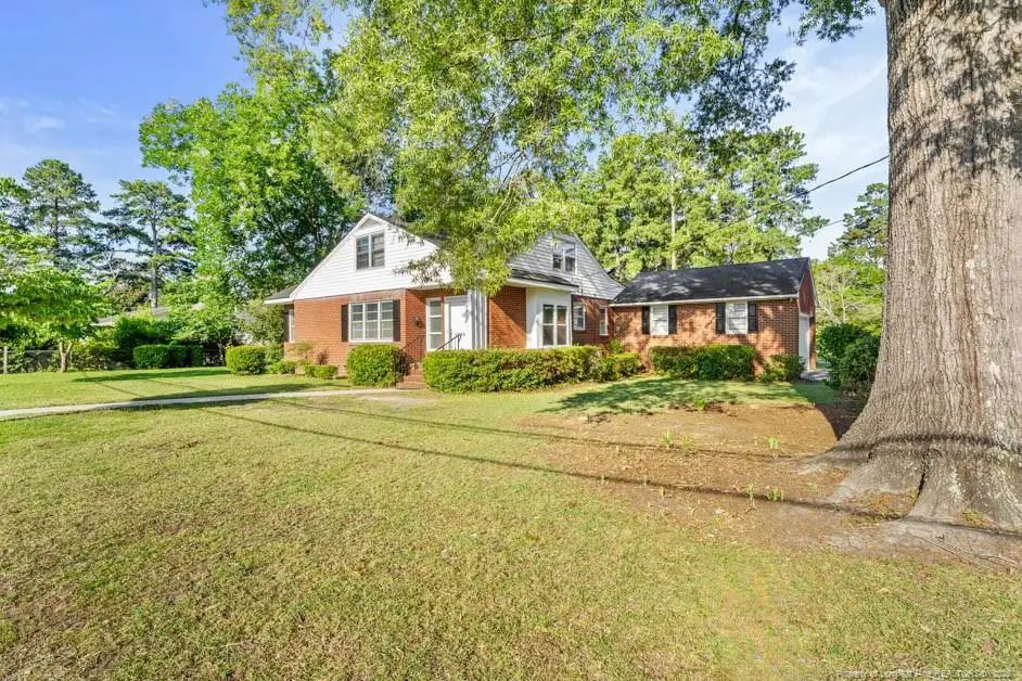 1905 N Rowland Avenue N, Lumberton, NC 28358 - Image #1