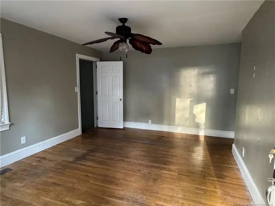 116 N Wright Street, Raeford, NC 28376 - Image #2