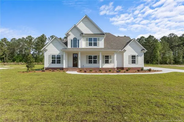 6772 Sim Canady Road, Hope Mills, NC 28348