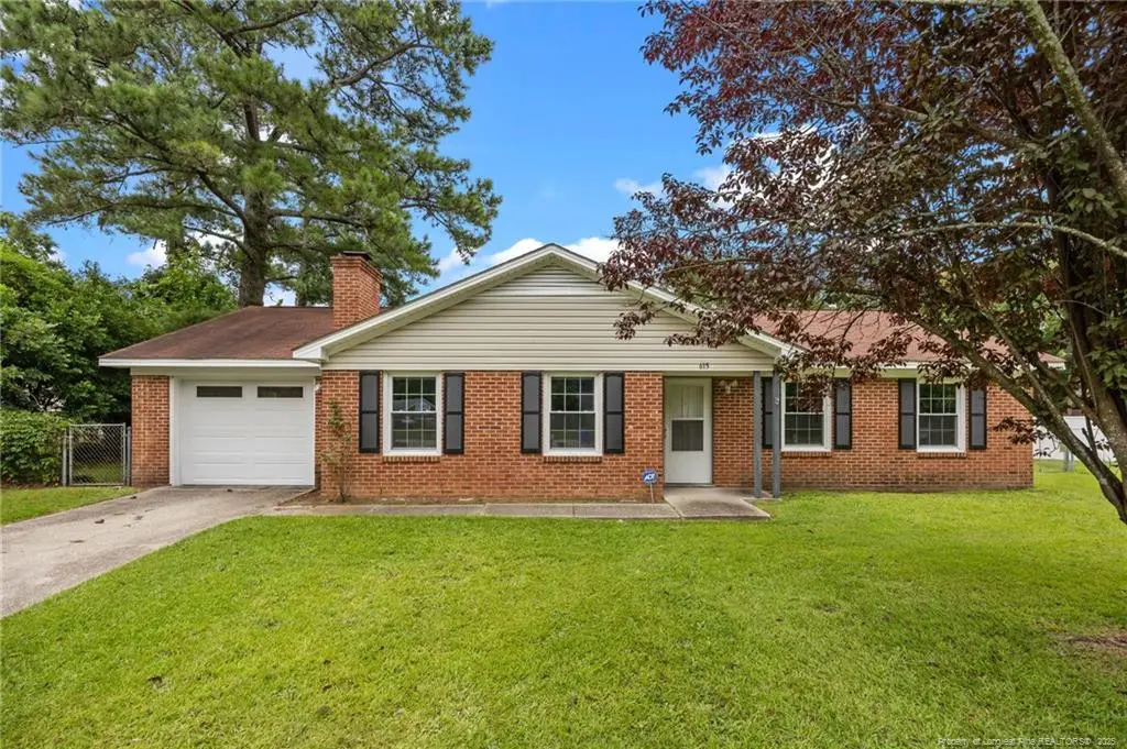 615 Wallingford Court, Fayetteville, NC 28314 - Image #1