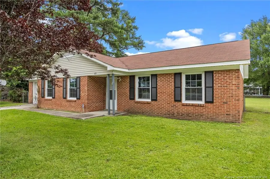 615 Wallingford Court, Fayetteville, NC 28314 - Image #3