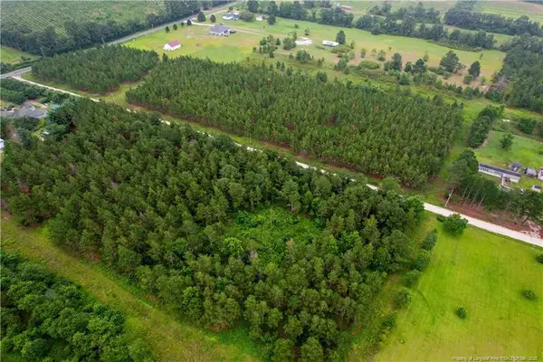 1157 Gainey Road, Raeford, NC 28376