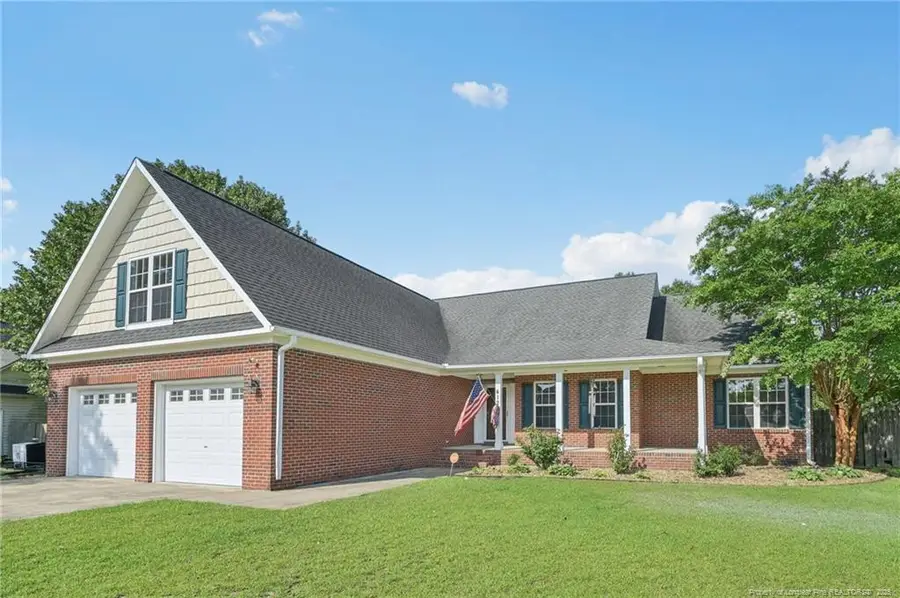 412 Dunbar Drive, Lillington, NC 27546 - Image #2