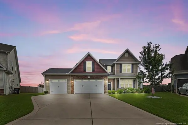 1413 Amen Court, Hope Mills, NC 28348