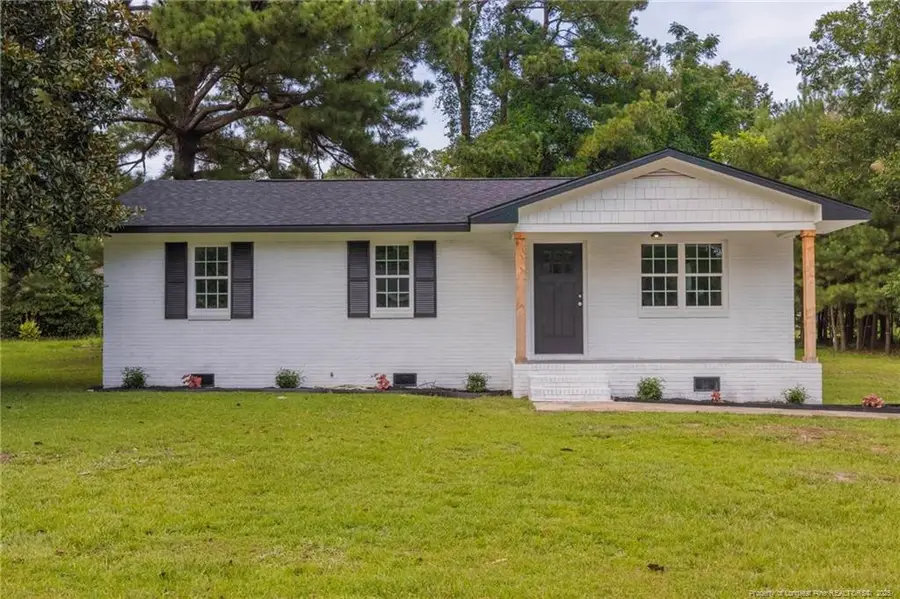 856 Pinewood Drive, Whiteville, NC 28472 - Image #2