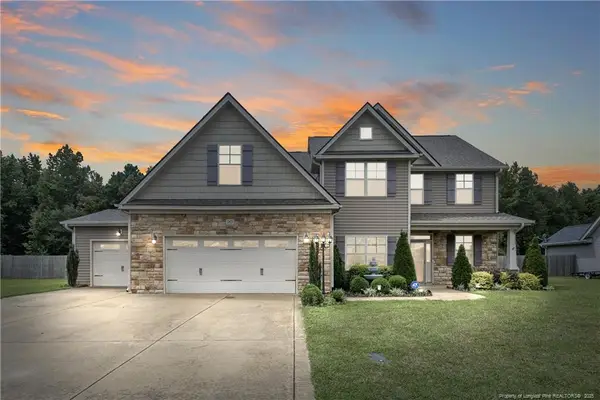 945 Pecan Grove Loop Loop, Hope Mills, NC 28348