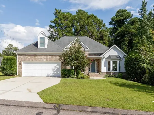 1876 Spiralwood Drive, Fayetteville, NC 28304