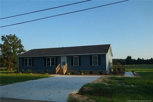 273 E Poplar Street, Bladenboro, NC 28320