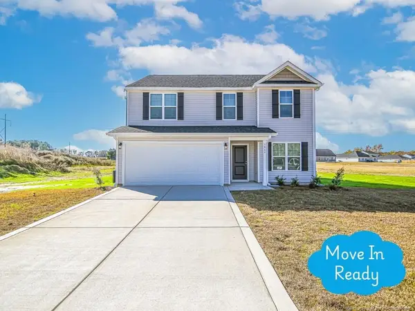 5864 Panther Drive, Hope Mills, NC 28348