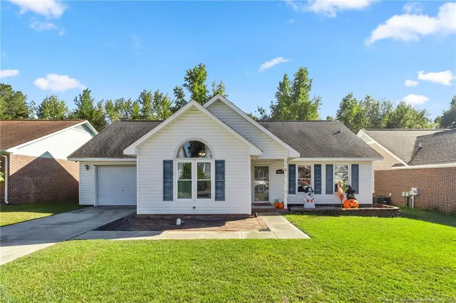 5917 Bloomsbury Drive, Fayetteville, NC 28306 - #3